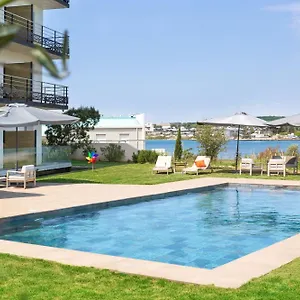 Hotel Golden Tulip Hotel & Rooftop Martigues Provence